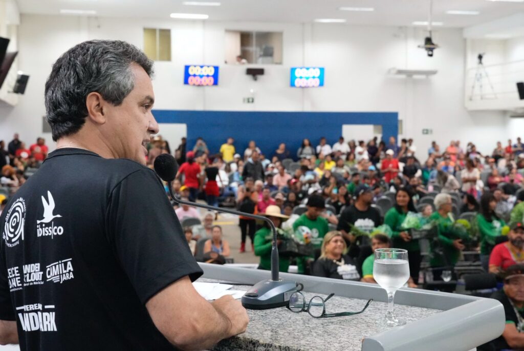 Audiência pública foi proposta pelo vereador Landmark Rios (PT). Foto: Pedro Roque