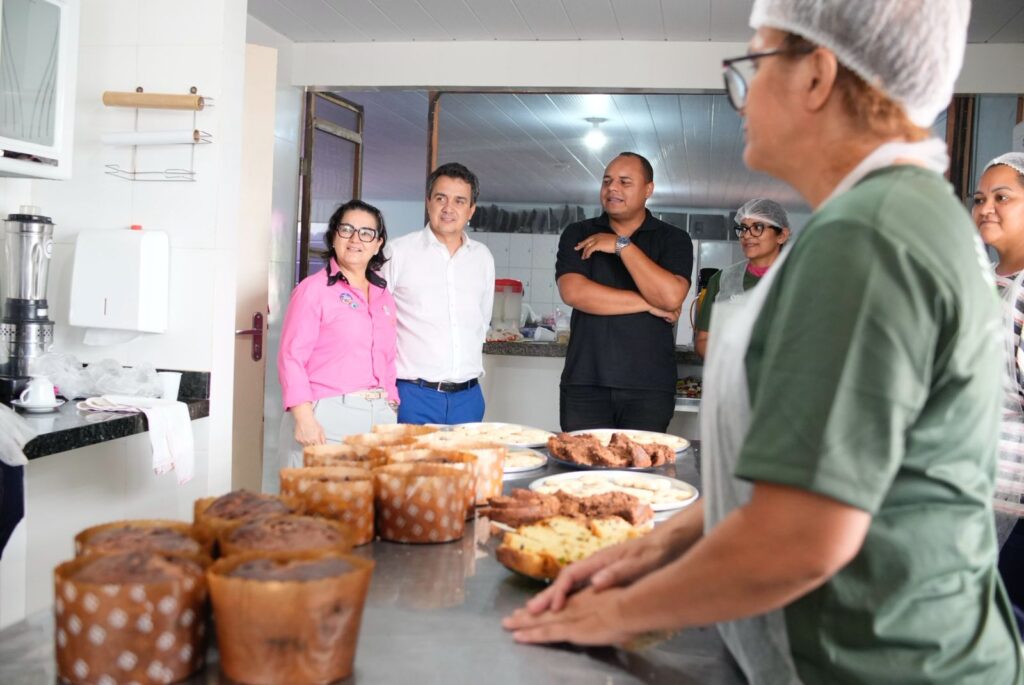 Vereador conhece trabalho realizado pelo Instituto ACIESP. Foto: Pedro Roque