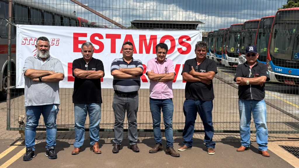 Landmark esteve reunido com motoristas nesta segunda. Foto: Assessoria