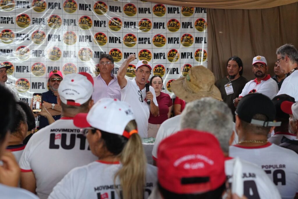 Vereador Landmark discursa em Encontro Nacional do MPL. Foto: Pedro Roque