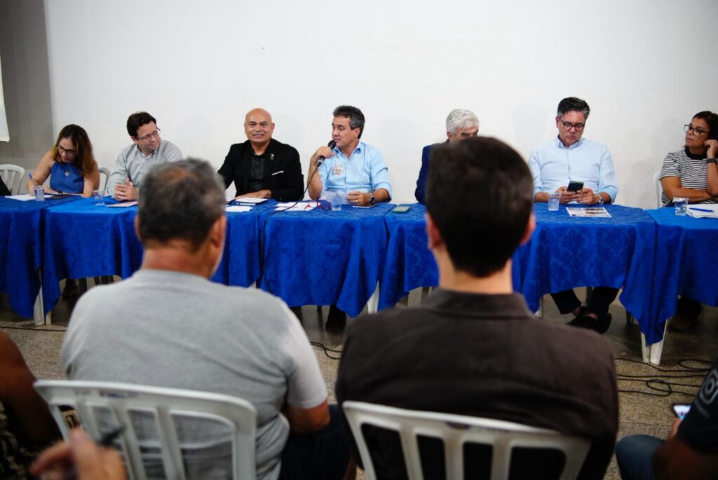 Vereador Landmark participa de audiência pública. Foto: Pedro Roque